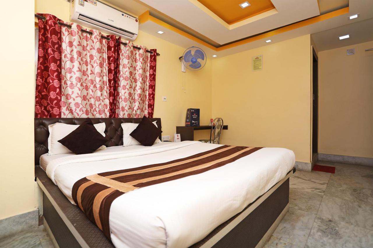 Oyo 9975 Hotel Asmeet Калькутта Экстерьер фото